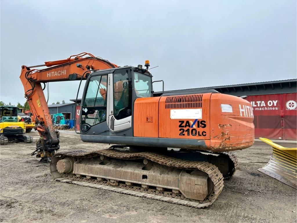 Hitachi ZX210LC-3 - Ερπυστριοφόρος εκσκαφέας: φωτογραφία 2 Hitachi ZX210LC-3 - Ερπυστριοφόρος εκσκαφέας: φωτογραφία 2