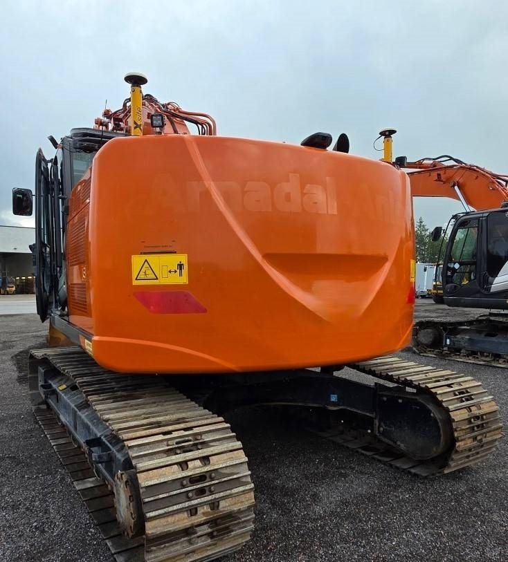 Hitachi ZX225USRLC-6 - Ερπυστριοφόρος εκσκαφέας: φωτογραφία 2 Hitachi ZX225USRLC-6 - Ερπυστριοφόρος εκσκαφέας: φωτογραφία 2