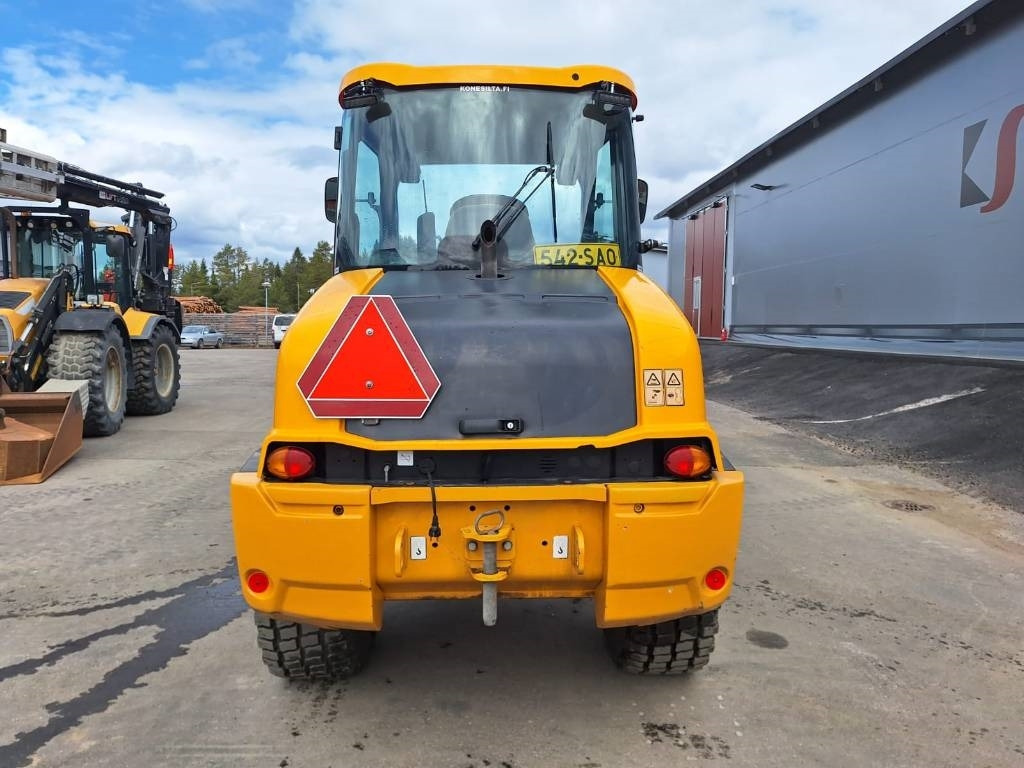 JCB 409 AURA, HIEKOITIN YM. - Ελαστιχοφόρος φορτωτής: φωτογραφία 3 JCB 409 AURA, HIEKOITIN YM. - Ελαστιχοφόρος φορτωτής: φωτογραφία 3