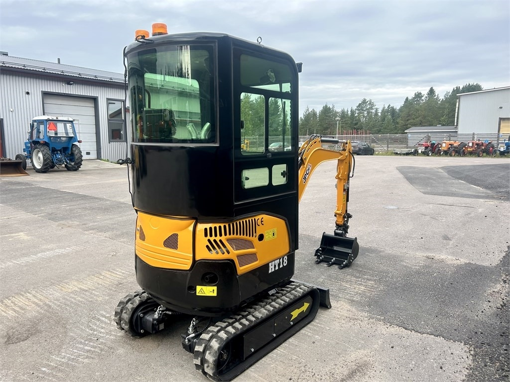 JPC HT18 HYTILLÄ KUIN UUSI - Μίνι εκσκαφέας: φωτογραφία 4 JPC HT18 HYTILLÄ KUIN UUSI - Μίνι εκσκαφέας: φωτογραφία 4