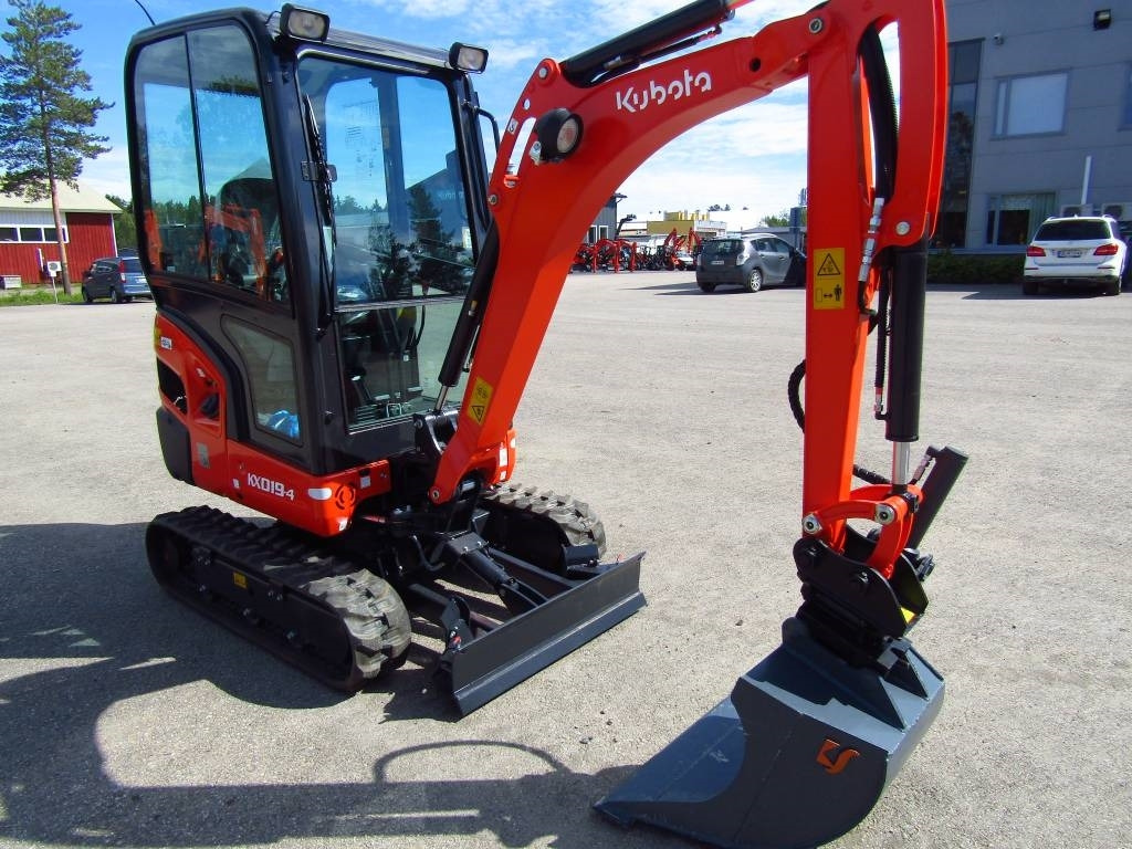 Καινούριο Μίνι εκσκαφέας Kubota KX019-4 ERIKOISTARJOUS RAJOITETTU ERÄ: φωτογραφία 6