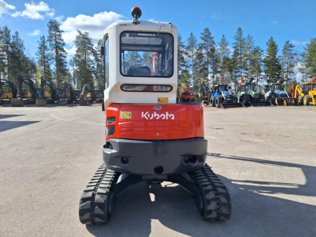 Kubota MYYTY! SOLD! U35-3A PYÖRITTÄJÄLLÄ - Μίνι εκσκαφέας: φωτογραφία 3 Kubota MYYTY! SOLD! U35-3A PYÖRITTÄJÄLLÄ - Μίνι εκσκαφέας: φωτογραφία 3
