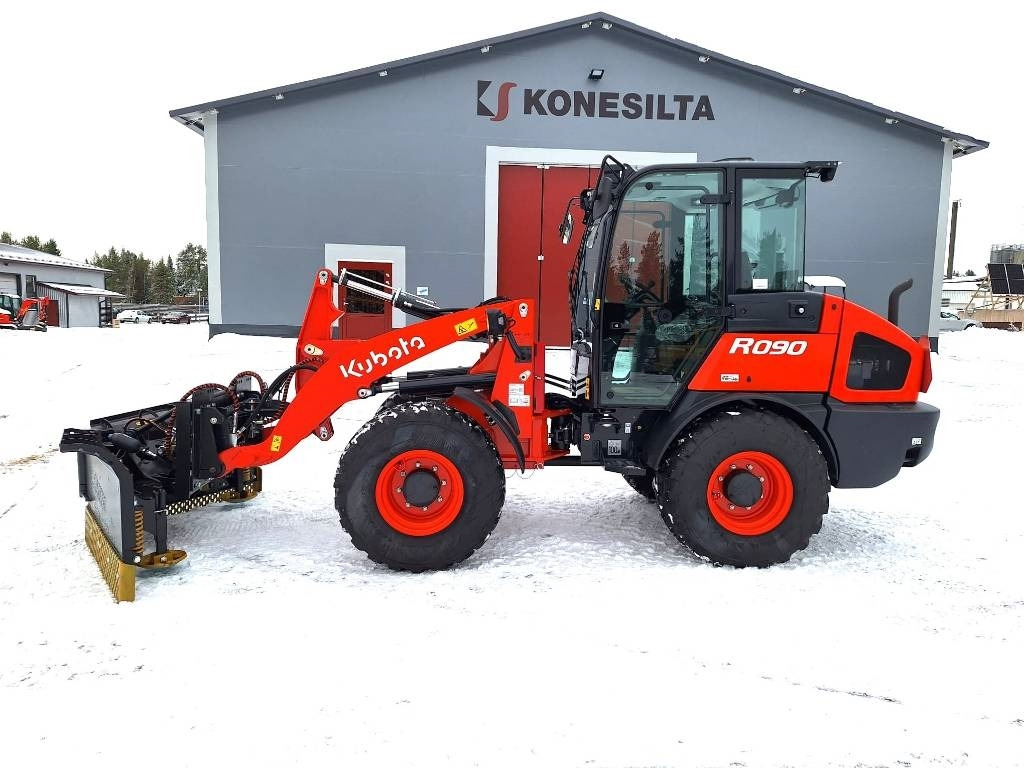 Kubota R090 TALVIPAKETILLA - Ελαστιχοφόρος φορτωτής: φωτογραφία 2 Kubota R090 TALVIPAKETILLA - Ελαστιχοφόρος φορτωτής: φωτογραφία 2
