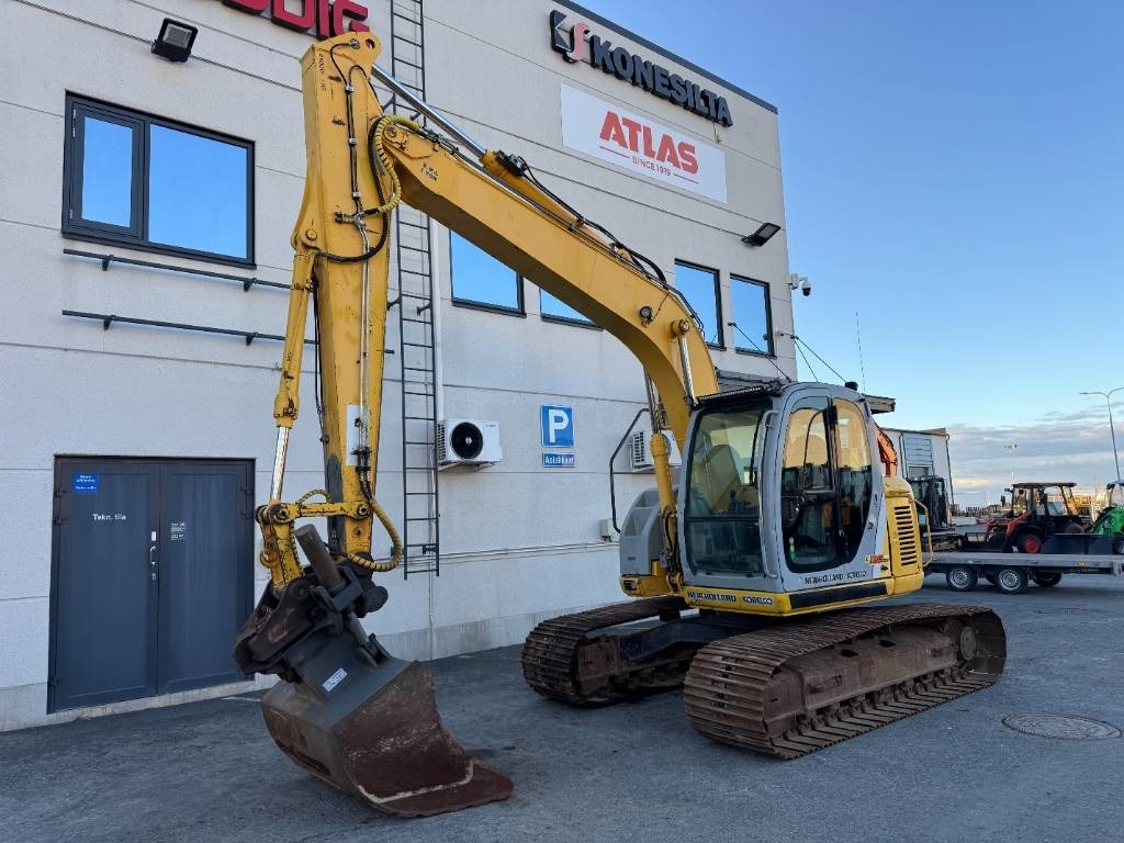 New Holland E 135 SR LC - Ερπυστριοφόρος εκσκαφέας: φωτογραφία 2 New Holland E 135 SR LC - Ερπυστριοφόρος εκσκαφέας: φωτογραφία 2