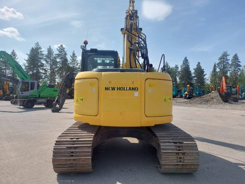 New Holland MYYTY! SOLD! E140CSR MOTO - Ερπυστριοφόρος εκσκαφέας: φωτογραφία 4 New Holland MYYTY! SOLD! E140CSR MOTO - Ερπυστριοφόρος εκσκαφέας: φωτογραφία 4