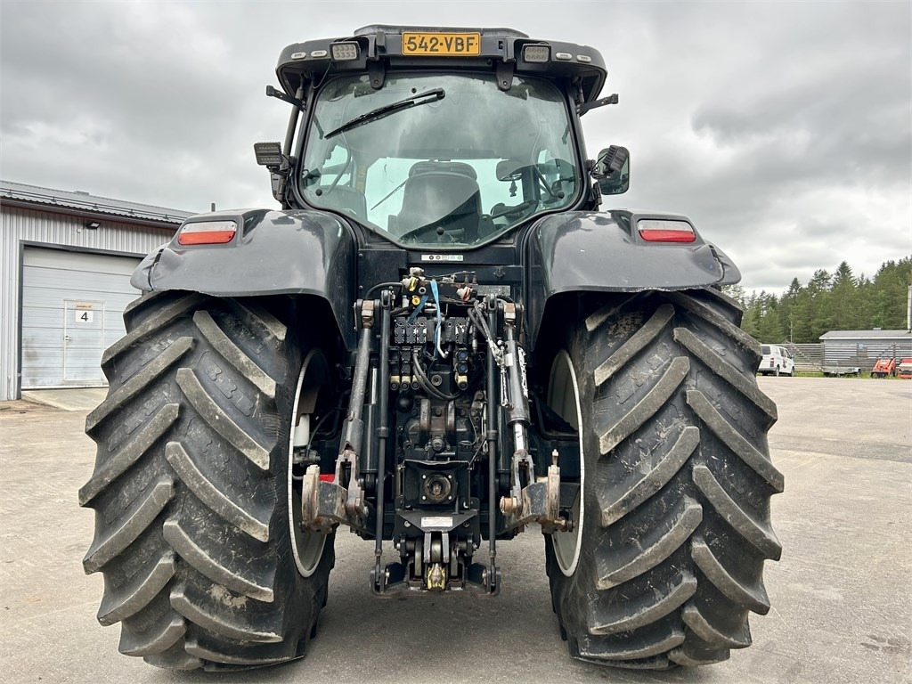 New Holland T 7070 AC - Τρακτέρ: φωτογραφία 5 New Holland T 7070 AC - Τρακτέρ: φωτογραφία 5