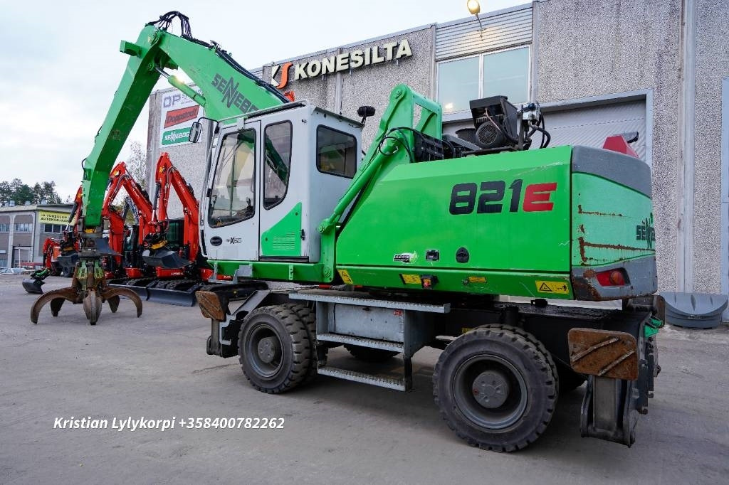 Sennebogen 821E SIPULIKOURA  - Μηχάνημα Διαχείρισης Υλικών: φωτογραφία 2 Sennebogen 821E SIPULIKOURA  - Μηχάνημα Διαχείρισης Υλικών: φωτογραφία 2