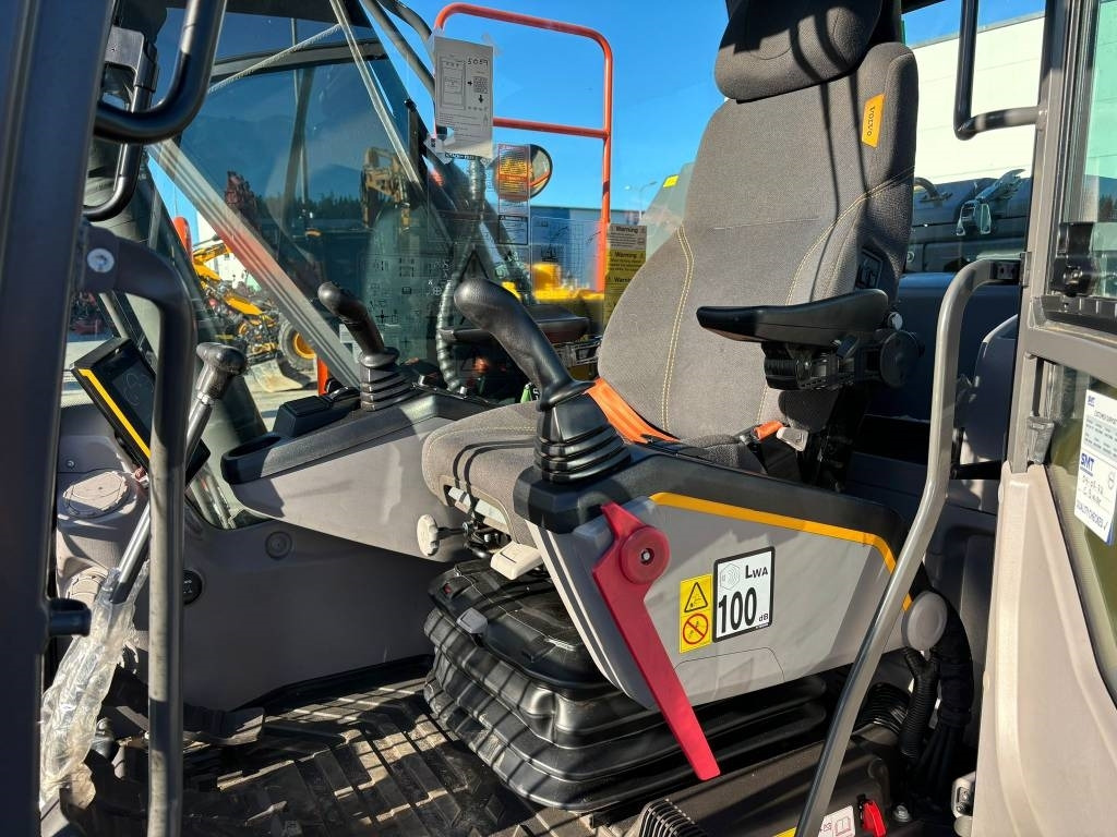 Ερπυστριοφόρος εκσκαφέας Volvo EC140ELM: φωτογραφία 7