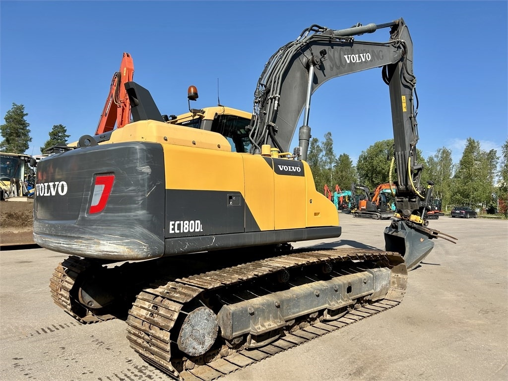 Volvo EC180DL PYÖRITTÄJÄLLÄ - Ερπυστριοφόρος εκσκαφέας: φωτογραφία 5 Volvo EC180DL PYÖRITTÄJÄLLÄ - Ερπυστριοφόρος εκσκαφέας: φωτογραφία 5