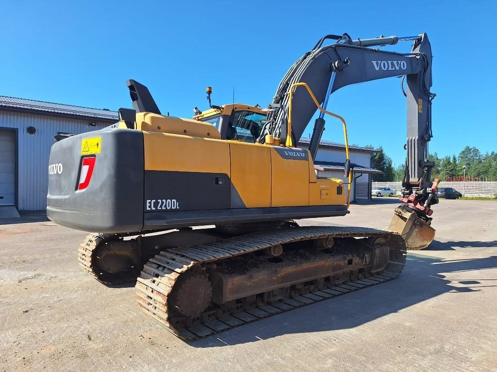 Volvo EC220DL PYÖRITTÄJÄLLÄ  - Ερπυστριοφόρος εκσκαφέας: φωτογραφία 4 Volvo EC220DL PYÖRITTÄJÄLLÄ  - Ερπυστριοφόρος εκσκαφέας: φωτογραφία 4