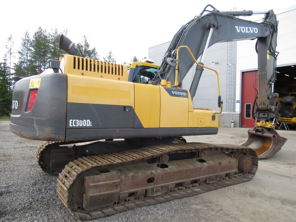Volvo EC300DL PYÖRITTÄJÄLLÄ - Ερπυστριοφόρος εκσκαφέας: φωτογραφία 5 Volvo EC300DL PYÖRITTÄJÄLLÄ - Ερπυστριοφόρος εκσκαφέας: φωτογραφία 5