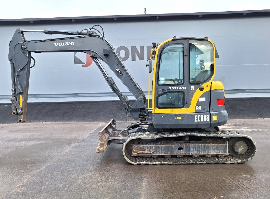 Volvo ECR88 - Μίνι εκσκαφέας: φωτογραφία 1 Volvo ECR88 - Μίνι εκσκαφέας: φωτογραφία 1