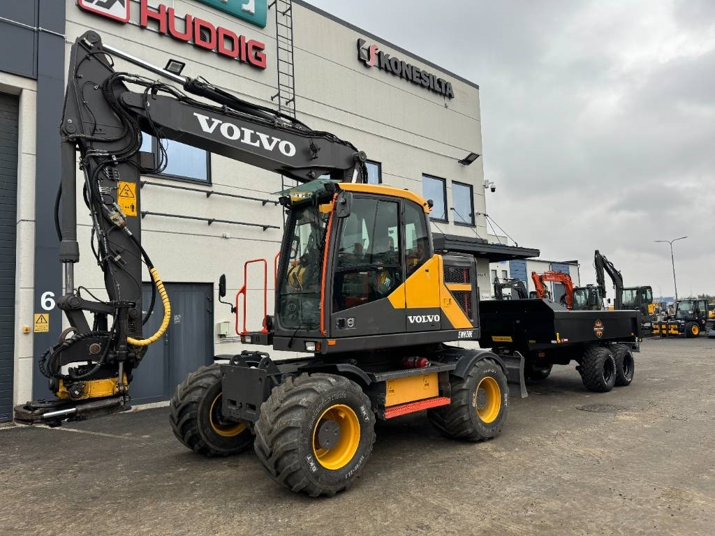 Volvo EWR150E Uusi Palms perävaunu / hieno paketti - Τροχοφόρος εκσκαφέας: φωτογραφία 2 Volvo EWR150E Uusi Palms perävaunu / hieno paketti - Τροχοφόρος εκσκαφέας: φωτογραφία 2