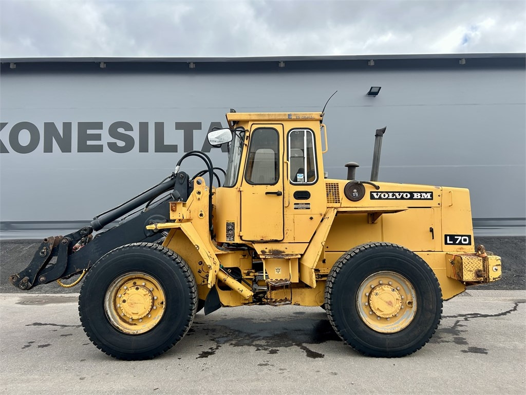 Volvo L 70  - Ελαστιχοφόρος φορτωτής: φωτογραφία 1 Volvo L 70  - Ελαστιχοφόρος φορτωτής: φωτογραφία 1