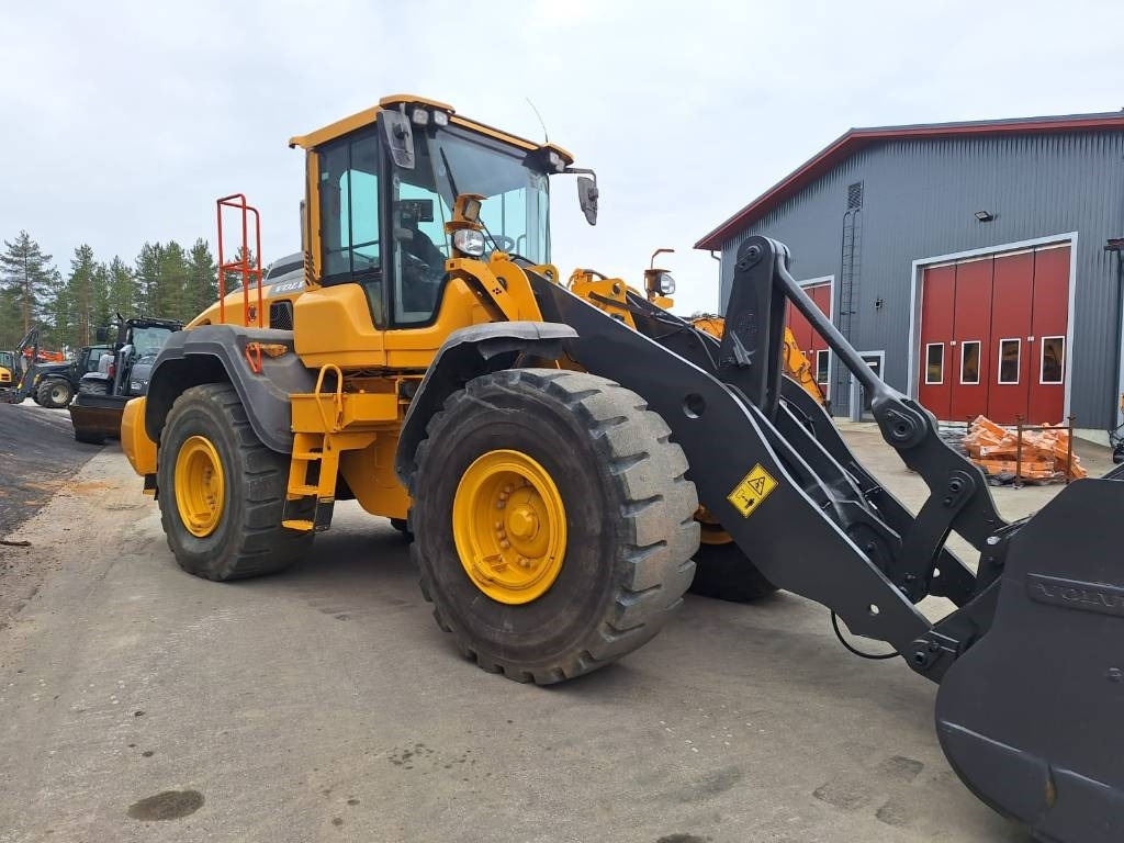 Volvo L110H LONG BOOM, VAAKA, YM - Ελαστιχοφόρος φορτωτής: φωτογραφία 5 Volvo L110H LONG BOOM, VAAKA, YM - Ελαστιχοφόρος φορτωτής: φωτογραφία 5