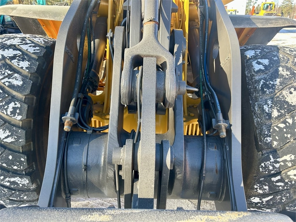 Volvo L120E RASVARILLA - Ελαστιχοφόρος φορτωτής: φωτογραφία 4 Volvo L120E RASVARILLA - Ελαστιχοφόρος φορτωτής: φωτογραφία 4