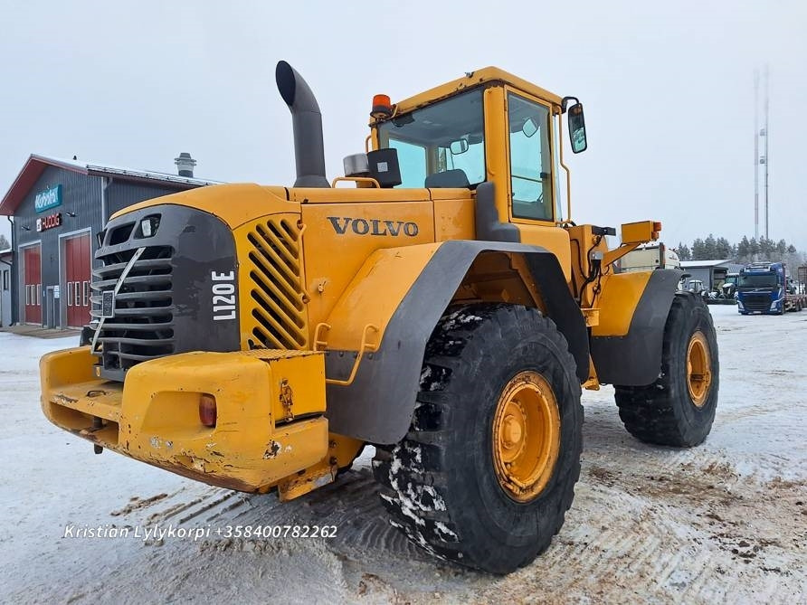 Volvo L120E - Ελαστιχοφόρος φορτωτής: φωτογραφία 4 Volvo L120E - Ελαστιχοφόρος φορτωτής: φωτογραφία 4