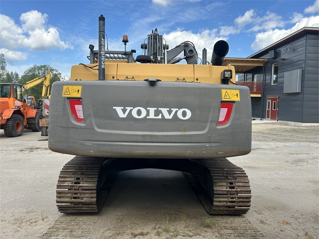 Volvo MYYTY! SOLD! EC250DNL PYÖRITTÄJÄLLÄ - Ερπυστριοφόρος εκσκαφέας: φωτογραφία 4 Volvo MYYTY! SOLD! EC250DNL PYÖRITTÄJÄLLÄ - Ερπυστριοφόρος εκσκαφέας: φωτογραφία 4