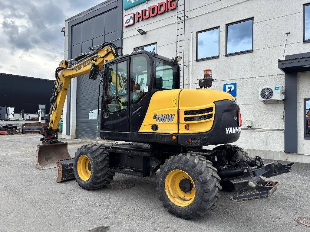 Yanmar B110W PYÖRITTÄJÄLLÄ - Τροχοφόρος εκσκαφέας: φωτογραφία 2 Yanmar B110W PYÖRITTÄJÄLLÄ - Τροχοφόρος εκσκαφέας: φωτογραφία 2