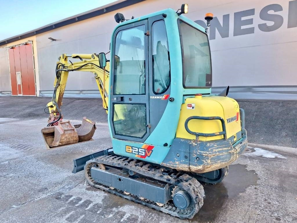 Yanmar B25V 3-KAUHAA - Μίνι εκσκαφέας: φωτογραφία 2 Yanmar B25V 3-KAUHAA - Μίνι εκσκαφέας: φωτογραφία 2