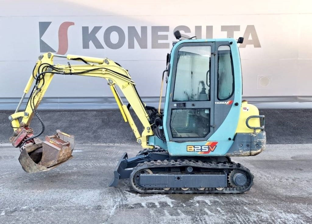Yanmar B25V 3-KAUHAA - Μίνι εκσκαφέας: φωτογραφία 1 Yanmar B25V 3-KAUHAA - Μίνι εκσκαφέας: φωτογραφία 1