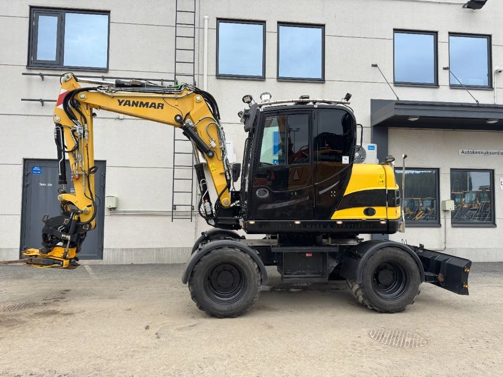 Yanmar B95W HUIPPUVARUSTEET - Τροχοφόρος εκσκαφέας: φωτογραφία 1 Yanmar B95W HUIPPUVARUSTEET - Τροχοφόρος εκσκαφέας: φωτογραφία 1