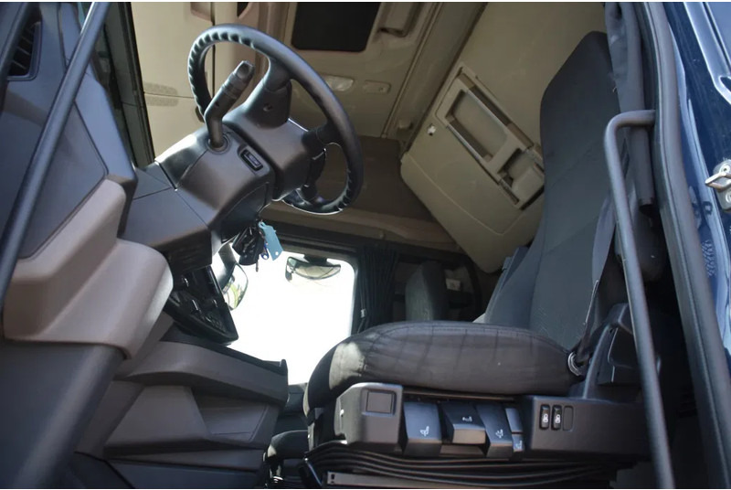 Scania S450 NGS 4x2NB - FULL AIR - 757 TKM - RETARDER - PARK. AIRCO - 2 x FUEL TANKS - TOP CONDITION - - Τράκτορας: φωτογραφία 4 Scania S450 NGS 4x2NB - FULL AIR - 757 TKM - RETARDER - PARK. AIRCO - 2 x FUEL TANKS - TOP CONDITION - - Τράκτορας: φωτογραφία 4