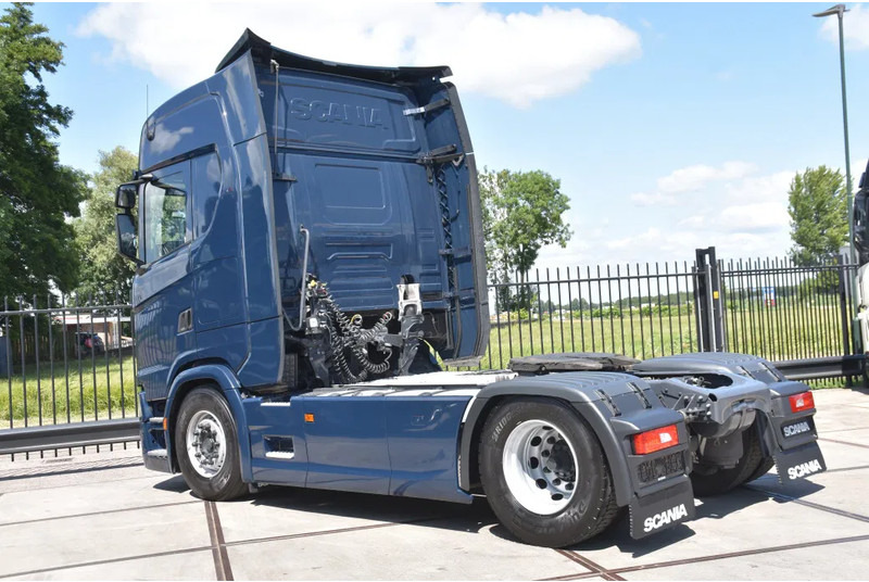 Scania S450 NGS 4x2NB - FULL AIR - 847 TKM - RETARDER - PARK. AIRCO - 2 x FUEL TANKS - TOP CONDITION - - Τράκτορας: φωτογραφία 3 Scania S450 NGS 4x2NB - FULL AIR - 847 TKM - RETARDER - PARK. AIRCO - 2 x FUEL TANKS - TOP CONDITION - - Τράκτορας: φωτογραφία 3