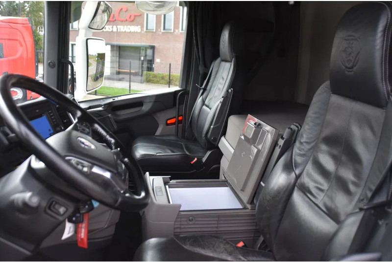 Scania S500 NGS 4x2NB - NEW TACHO - RETARDER - FULL AIR - PARK. AIRCO - 2 x FUEL TANKS - 4 POINT AIR SUSP. REAR - ALCOA'S - LED - - Τράκτορας: φωτογραφία 4 Scania S500 NGS 4x2NB - NEW TACHO - RETARDER - FULL AIR - PARK. AIRCO - 2 x FUEL TANKS - 4 POINT AIR SUSP. REAR - ALCOA'S - LED - - Τράκτορας: φωτογραφία 4
