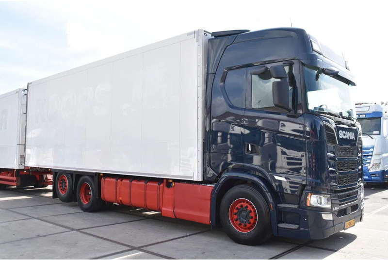 Scania S520 V8 NGS 6x2*4NB - THERMO KING - RETARDER - FULL AIR - WHEELBASE: 515 CM - LED LIGHTS - TOP CONDITION - - Φορτηγό ψυγείο: φωτογραφία 2 Scania S520 V8 NGS 6x2*4NB - THERMO KING - RETARDER - FULL AIR - WHEELBASE: 515 CM - LED LIGHTS - TOP CONDITION - - Φορτηγό ψυγείο: φωτογραφία 2