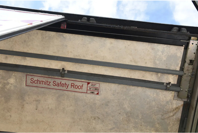 Schmitz Cargobull SCB*S3T - SLIDING CURTAINS/ROOF - DISC BRAKES - SAFETY ROOF - GOOD CONDITION - - Επικαθήμενο κουρτίνα: φωτογραφία 4 Schmitz Cargobull SCB*S3T - SLIDING CURTAINS/ROOF - DISC BRAKES - SAFETY ROOF - GOOD CONDITION - - Επικαθήμενο κουρτίνα: φωτογραφία 4