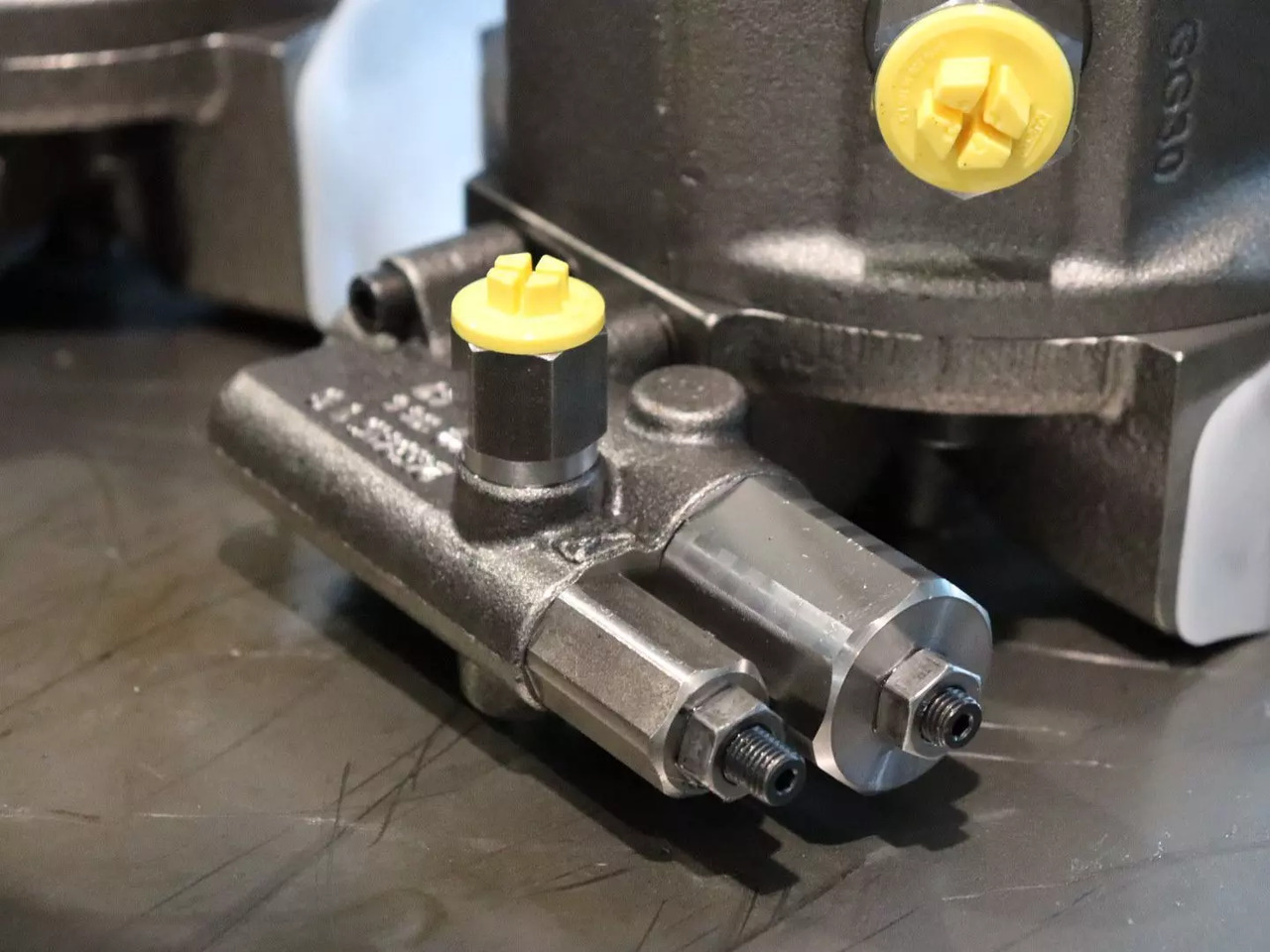 REXROTH A10VO28DFR/31R-VSC12N00 - Υδραυλική αντλία για Ανυψωτικό μηχάνημα: φωτογραφία 2 REXROTH A10VO28DFR/31R-VSC12N00 - Υδραυλική αντλία για Ανυψωτικό μηχάνημα: φωτογραφία 2