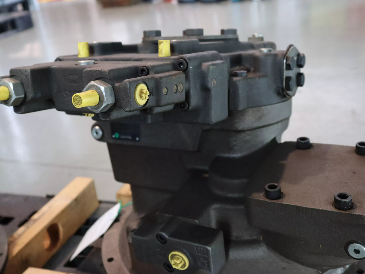 REXROTH A8VO107LA1KH1/63R1-NZG05F001 - Υδραυλική αντλία για Ανυψωτικό μηχάνημα: φωτογραφία 1 REXROTH A8VO107LA1KH1/63R1-NZG05F001 - Υδραυλική αντλία για Ανυψωτικό μηχάνημα: φωτογραφία 1