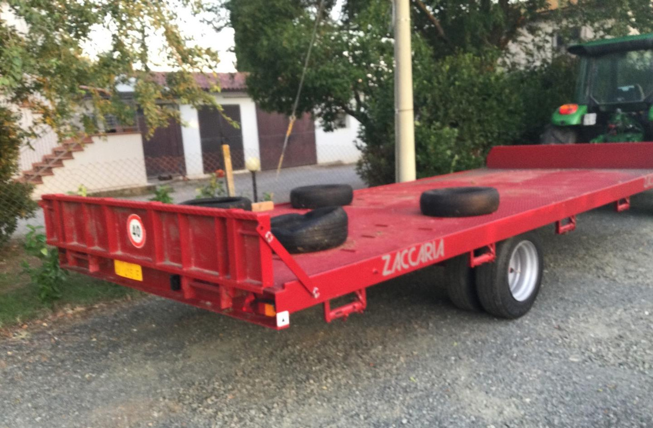 Carrellone - Πλατφόρμα για τρακτέρ: φωτογραφία 1 Carrellone - Πλατφόρμα για τρακτέρ: φωτογραφία 1