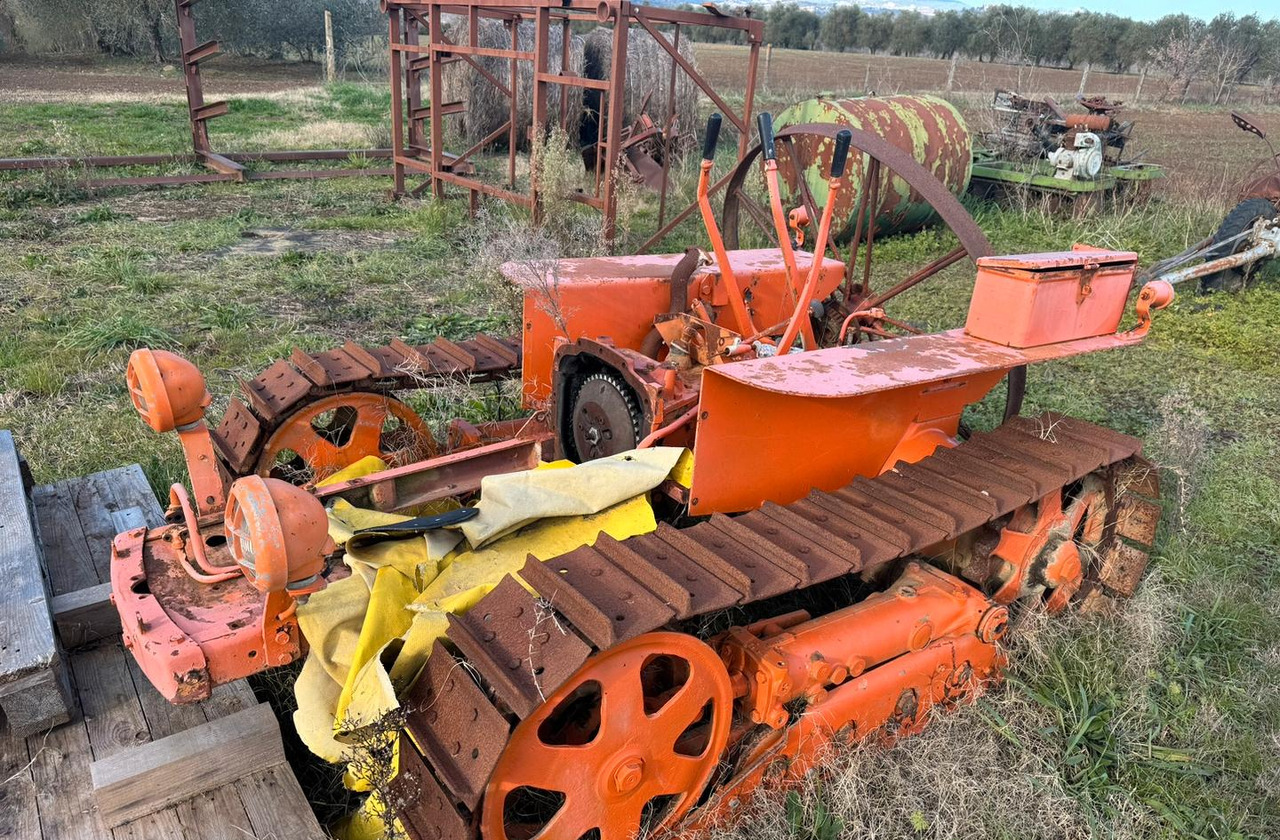 Fiat 352 - Τρακτέρ: φωτογραφία 5 Fiat 352 - Τρακτέρ: φωτογραφία 5