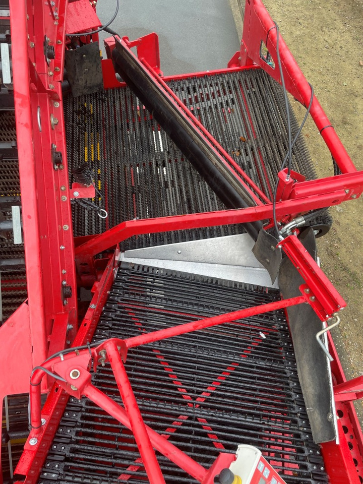 Grimme SE 260 NB - Μηχανή συγκομιδής: φωτογραφία 2 Grimme SE 260 NB - Μηχανή συγκομιδής: φωτογραφία 2