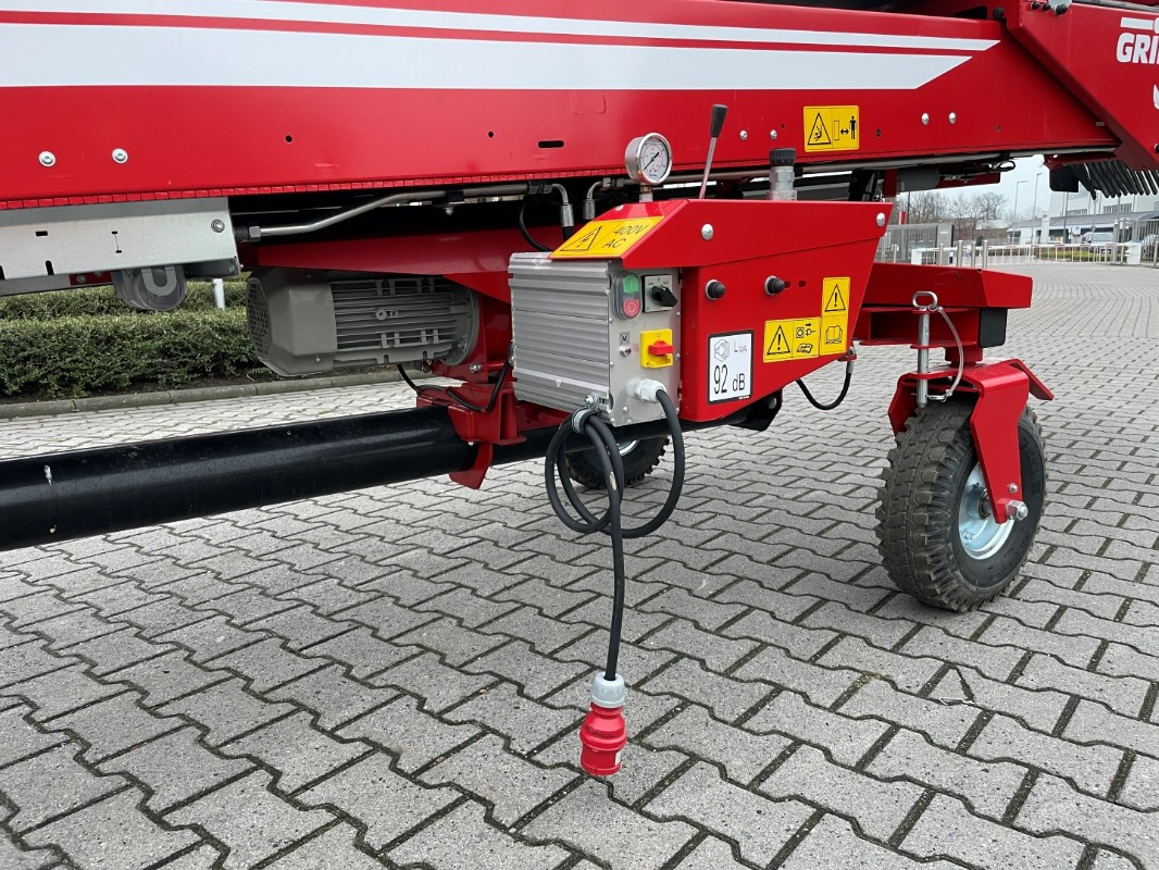 Grimme TC 813 - Rental - Εξοπλισμός αποθήκευσης: φωτογραφία 4 Grimme TC 813 - Rental - Εξοπλισμός αποθήκευσης: φωτογραφία 4