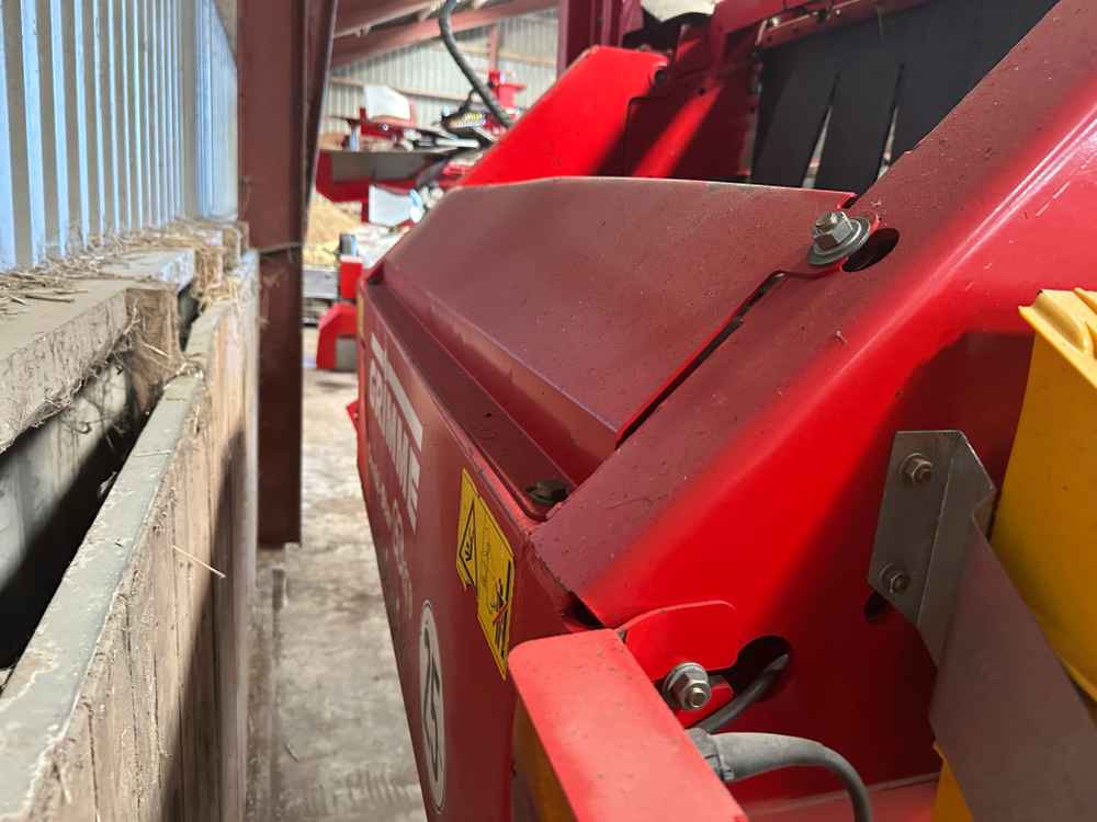 Grimme CS-150 RotaPower - Πατατοεξαγωγέας: φωτογραφία 5 Grimme CS-150 RotaPower - Πατατοεξαγωγέας: φωτογραφία 5