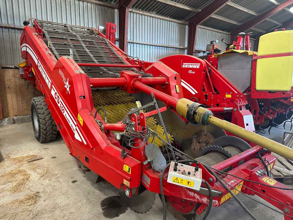 Grimme CS-150 RotaPower - Πατατοεξαγωγέας: φωτογραφία 1 Grimme CS-150 RotaPower - Πατατοεξαγωγέας: φωτογραφία 1