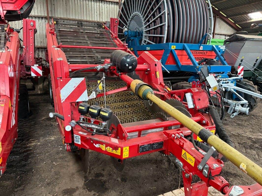 Grimme CS-170 RotaPower XL - Πατατοεξαγωγέας: φωτογραφία 1 Grimme CS-170 RotaPower XL - Πατατοεξαγωγέας: φωτογραφία 1