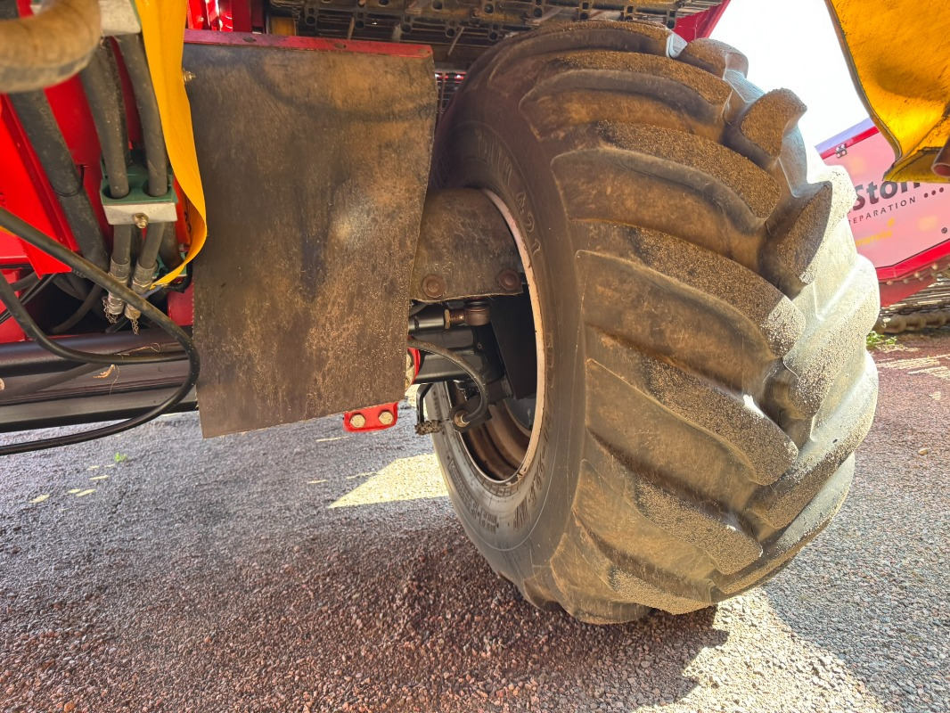 Grimme SE 140-UB - Μηχανή συγκομιδής: φωτογραφία 4 Grimme SE 140-UB - Μηχανή συγκομιδής: φωτογραφία 4