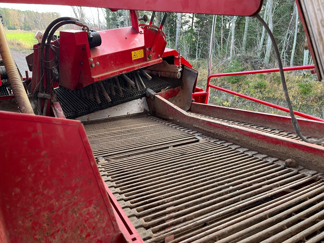 Grimme SE 75-55-UB - Μηχανή συγκομιδής: φωτογραφία 4 Grimme SE 75-55-UB - Μηχανή συγκομιδής: φωτογραφία 4