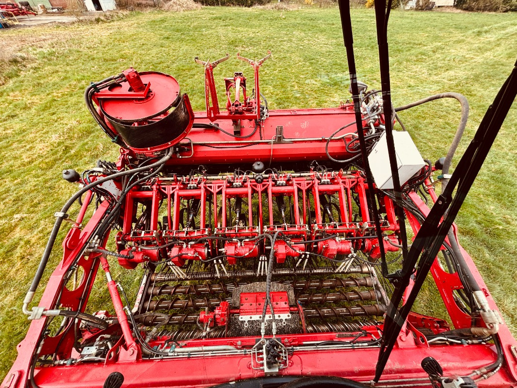 Holmer T4-30 - Μηχανή οργώματος: φωτογραφία 5 Holmer T4-30 - Μηχανή οργώματος: φωτογραφία 5