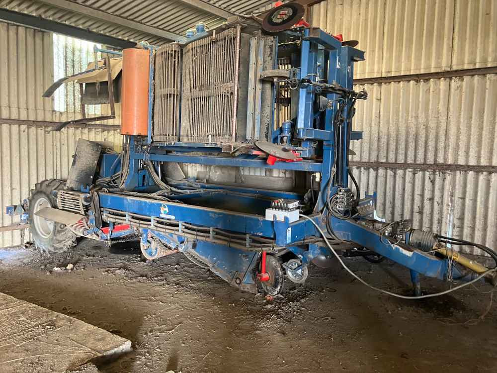 ASA-Lift ASA-Lift, WR300, Triple Bed Windrower - Μηχανής συγκομιδής σταφυλιών: φωτογραφία 1 ASA-Lift ASA-Lift, WR300, Triple Bed Windrower - Μηχανής συγκομιδής σταφυλιών: φωτογραφία 1