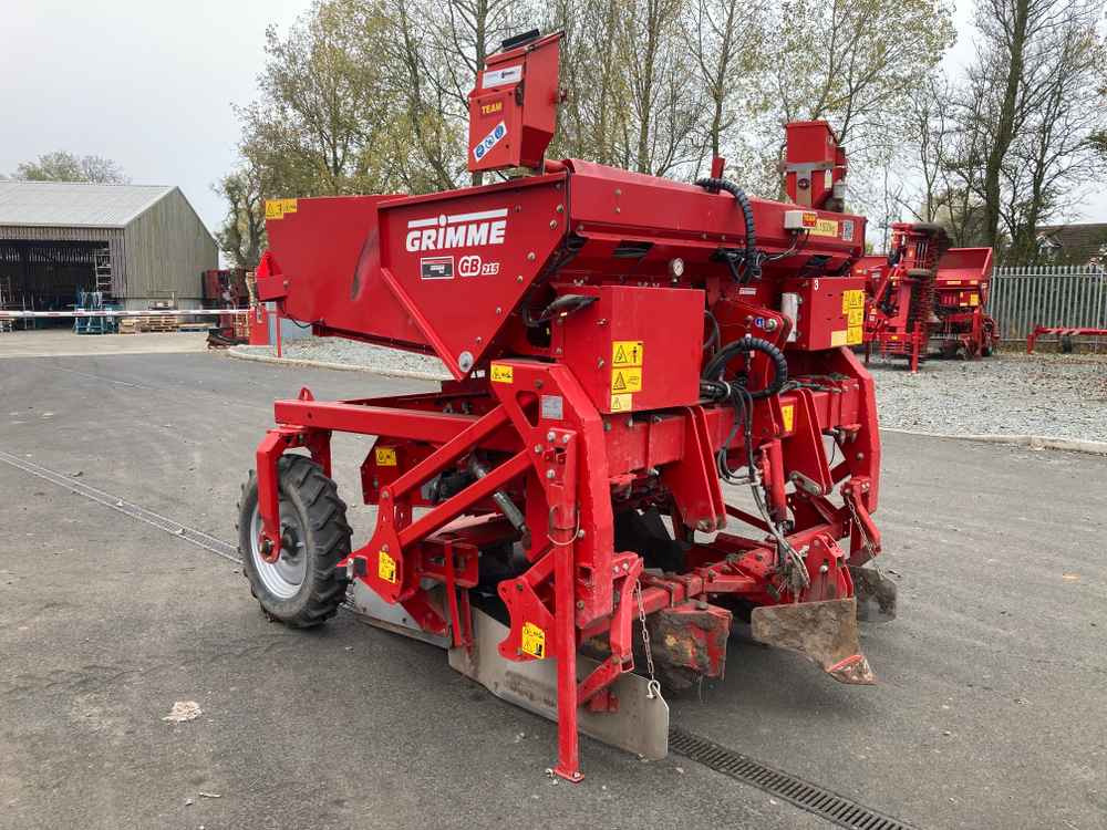 Grimme GB 215 - Μηχανή συγκομιδής: φωτογραφία 1 Grimme GB 215 - Μηχανή συγκομιδής: φωτογραφία 1