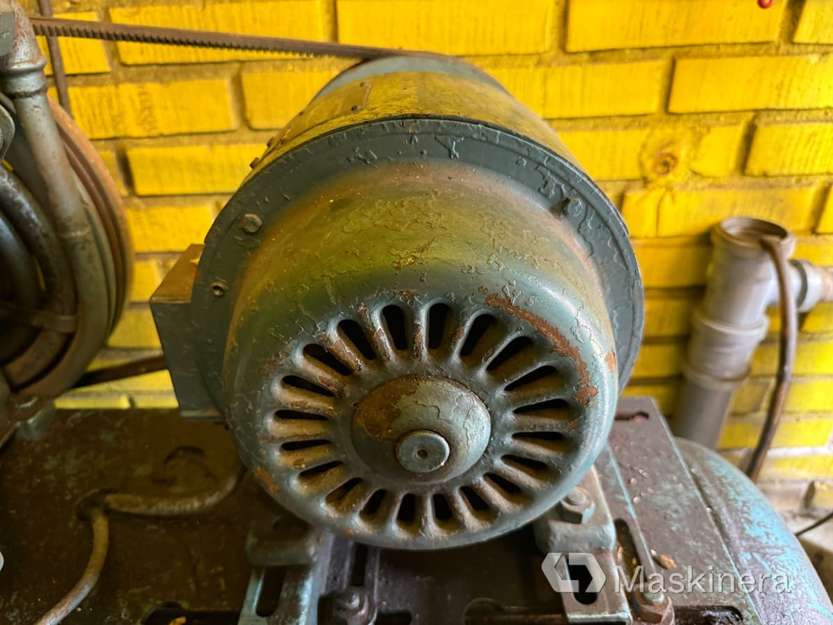 Atlas Diesel AD 304 Luftbehållare / Kompressor Atlas Diesel (Rep. objekt) - Αεροσυμπιεστής: φωτογραφία 5 Atlas Diesel AD 304 Luftbehållare / Kompressor Atlas Diesel (Rep. objekt) - Αεροσυμπιεστής: φωτογραφία 5