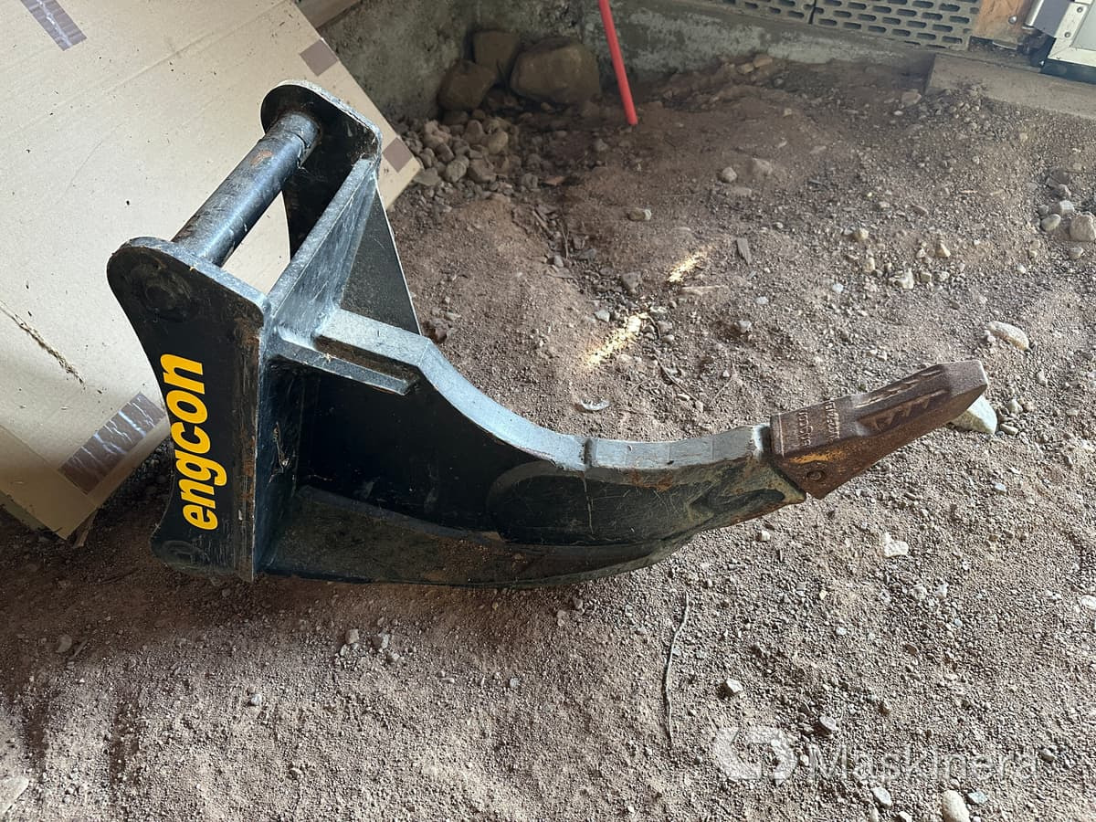 Engcon R10 2,5" Tjälkrok Engcon R10 S45 - Νύχι: φωτογραφία 1 Engcon R10 2,5" Tjälkrok Engcon R10 S45 - Νύχι: φωτογραφία 1