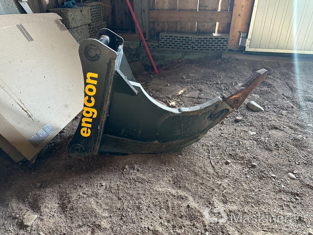 Engcon R10 2,5" Tjälkrok Engcon R10 S45 - Νύχι: φωτογραφία 5 Engcon R10 2,5" Tjälkrok Engcon R10 S45 - Νύχι: φωτογραφία 5