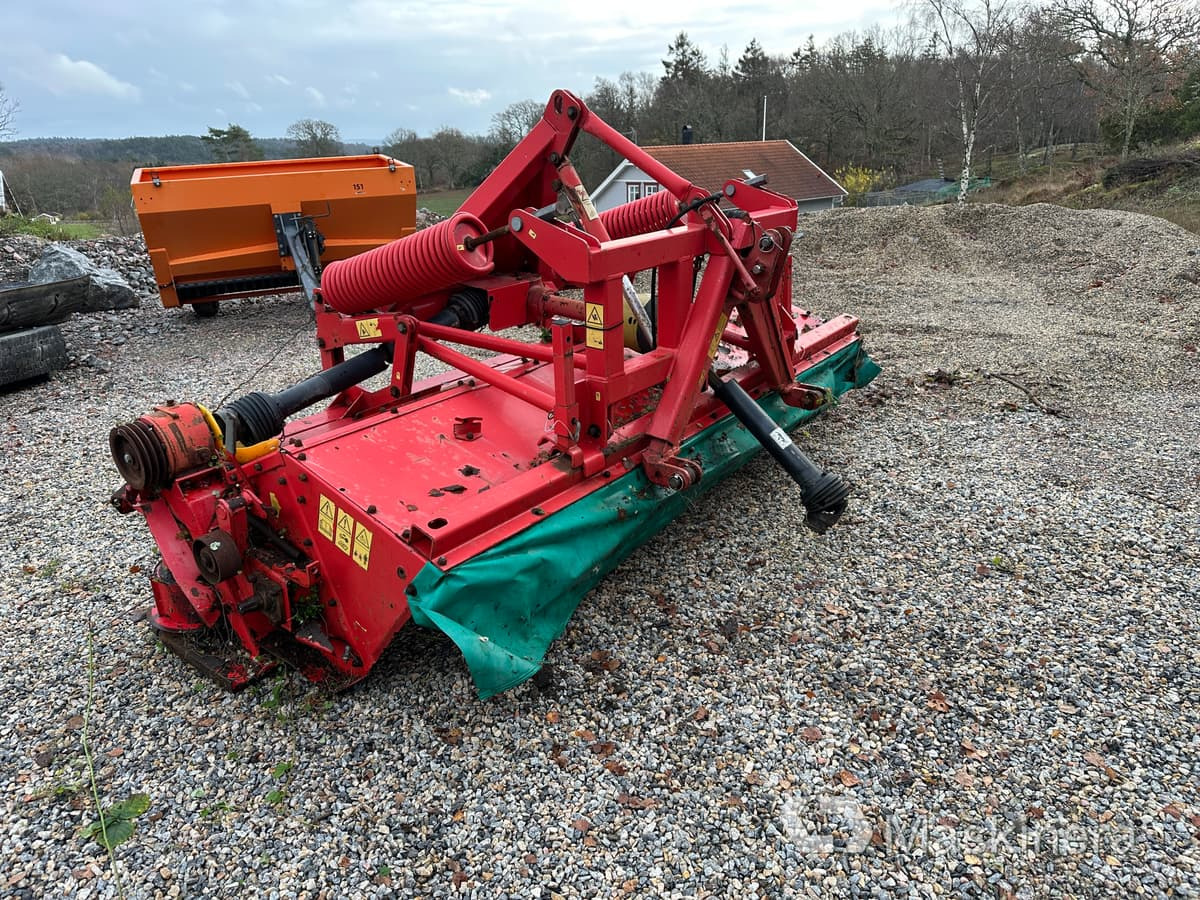 Frontslåtter Tallriksslåtter utan krossenhet - Χορτοκοπτικό: φωτογραφία 1 Frontslåtter Tallriksslåtter utan krossenhet - Χορτοκοπτικό: φωτογραφία 1