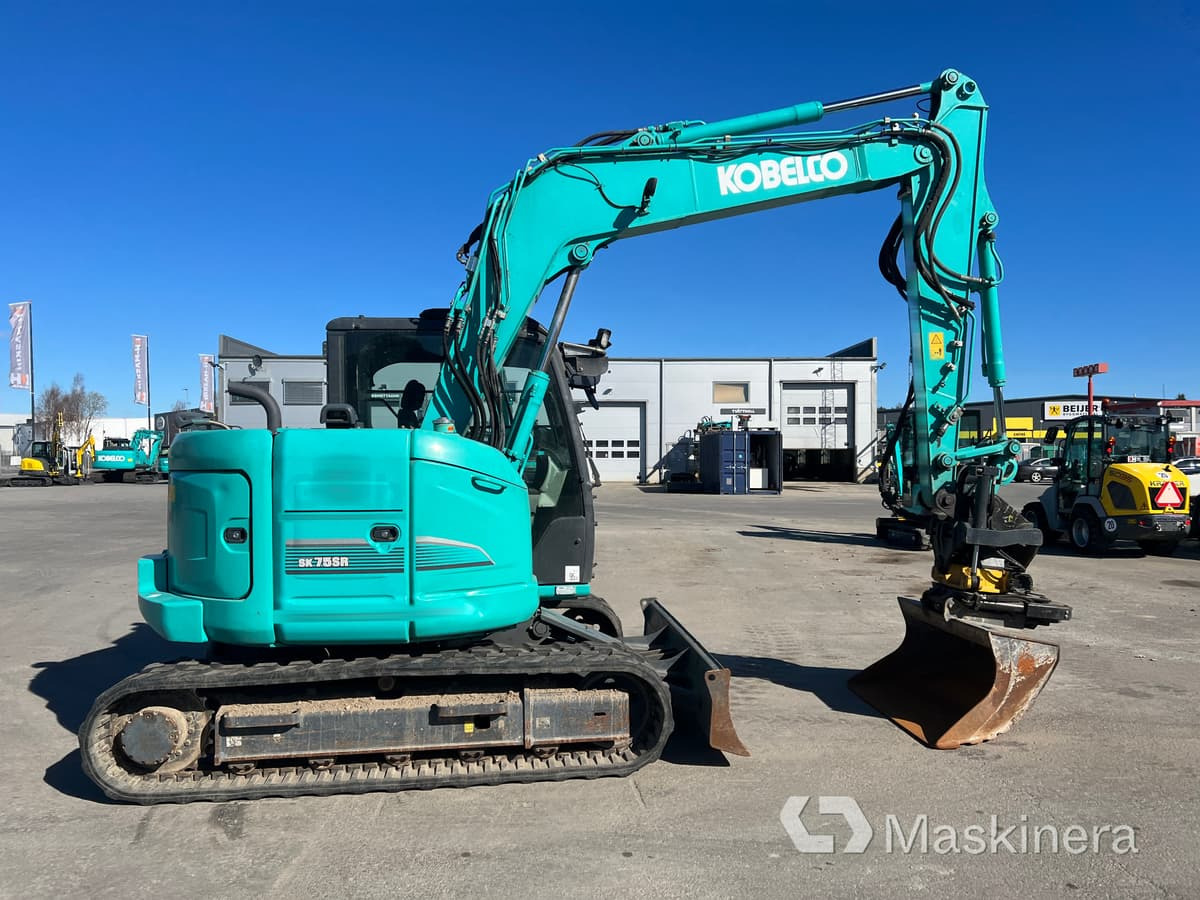 Grävmaskin Kobelco SK75SR-3E - Ερπυστριοφόρος εκσκαφέας: φωτογραφία 4 Grävmaskin Kobelco SK75SR-3E - Ερπυστριοφόρος εκσκαφέας: φωτογραφία 4